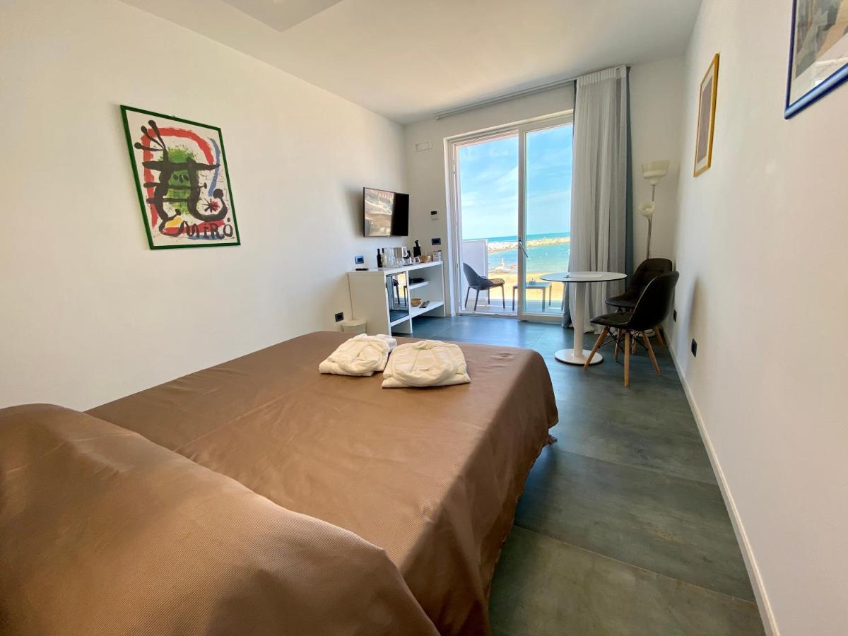 Marina Bay Suites Peschici Kültér fotó